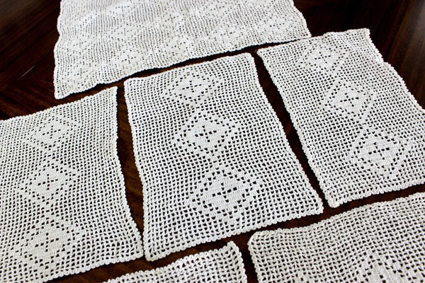 6 White Doilies, Matching Placemats, Filet Crocheted Doilies, Vintage Table Linens 15097 - The Vintage TeacupDoilies