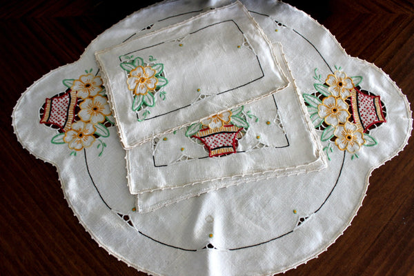 Embroidered Table Runners and Doilies, Light Ecru Linen Table Dresser Set 14598 - The Vintage TeacupTable Runners