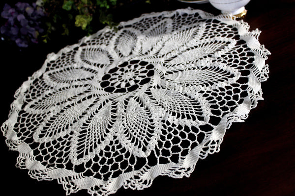 Large Vintage Doilies, 19 Inch Crochet Doily, or Centerpiece, White Doily, Medium Weight Thread, Pineapple Patterned Doily 17953