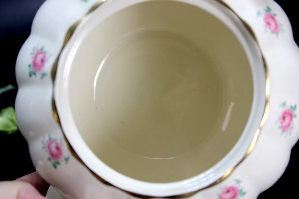 Vintage Teapot, Gibsons Melon Shaped Tea Pot, Pink Rosebud Chintz, 4 Cup Capacity 14217 - The Vintage TeacupTeapots