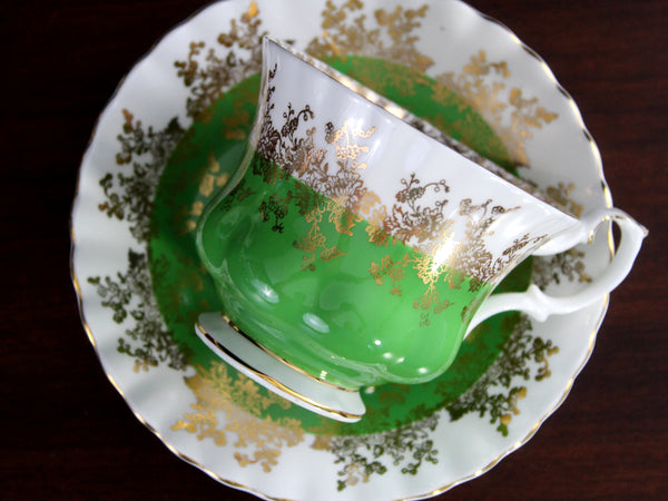 Royal Albert Tea Cup & Saucer, Green Regal Series Teacup, Montrose Shape -K24