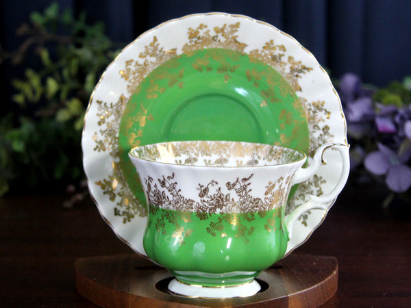 Royal Albert Tea Cup & Saucer, Green Regal Series Teacup, Montrose Shape -K24