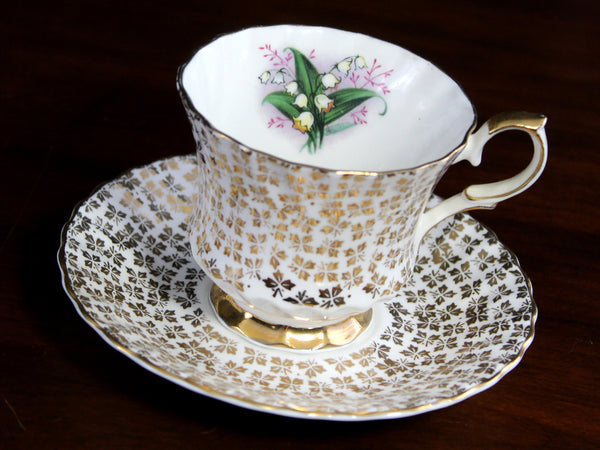 Queen Anne Tea Cup, Lily of The Valley, Gilt Chintz Teacup & Saucer K-24