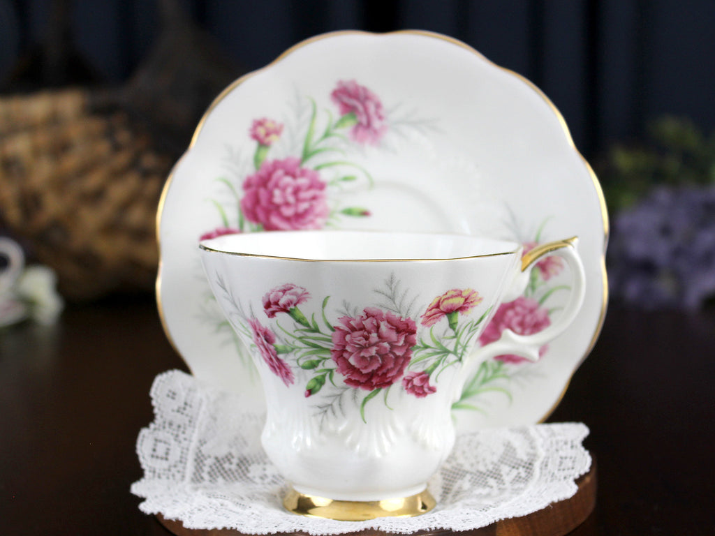 Royal Albert Tea Cup & Saucer, Friendship Series CARNATION 17077