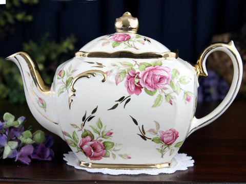James Sadler World of Tea Afternoon Tea Teapot