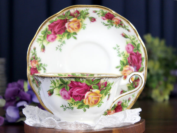 Old Country Roses Teacup, Royal Albert Avon Shaped Tea Cup and Saucer 18434