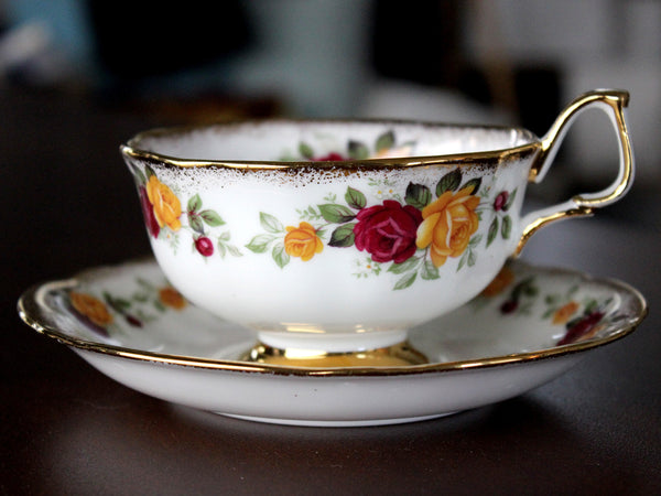 Arklow Bone China, Irish Teacup & Saucer, Made in Ireland 15490 - The Vintage Teacup