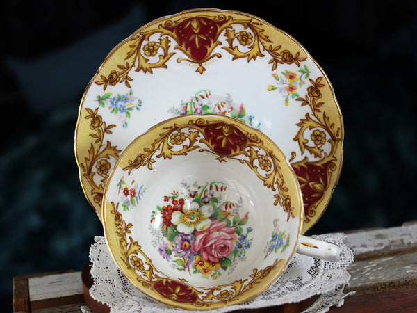 Grosvenor Balmoral, Biscuit & Burgundy Tea Cup & Saucer, Bone China 16688