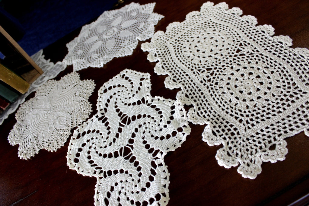 Assortment of 4 Crochet Doilies, Vintage Handmade Doily Lot, Multiple Doilies 15984 - The Vintage TeacupDoilies