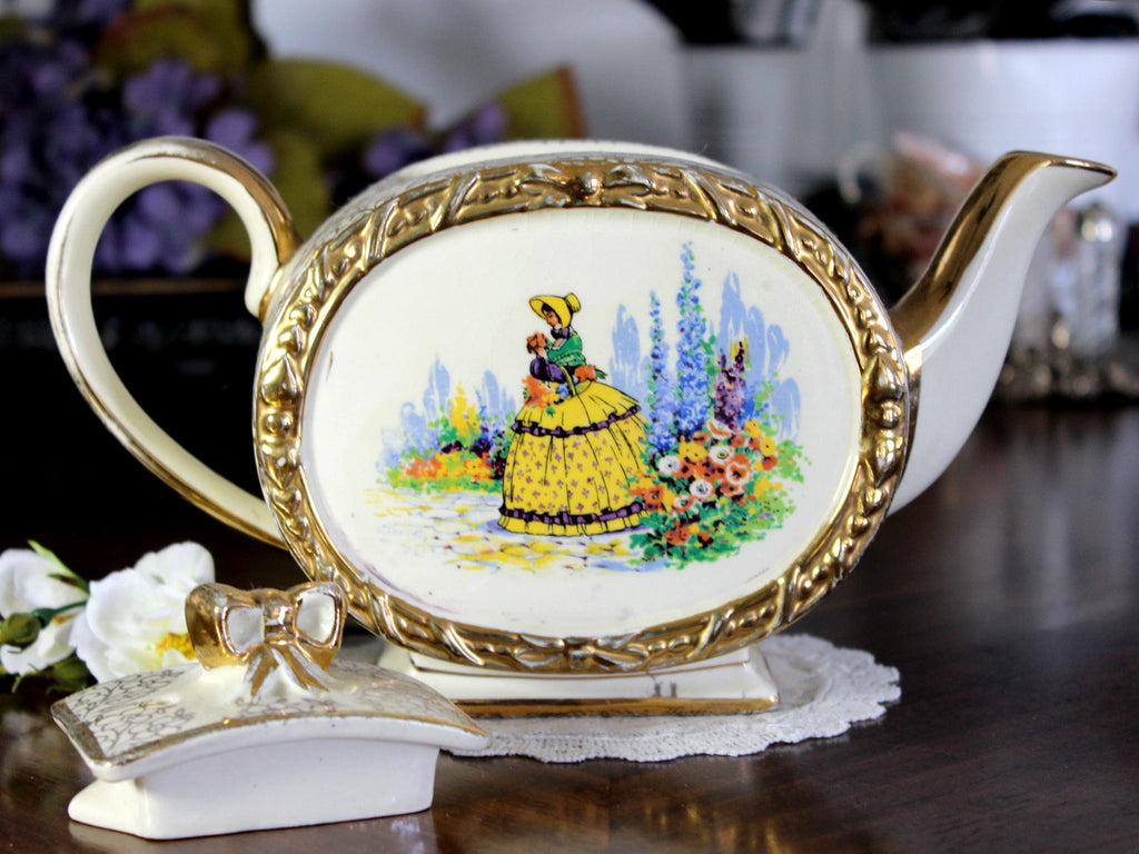 Barrel Sadler Tea Pot, Vintage Footed Sadler, Bow Handle, Oval Teapot, Crinoline Lady 14795 - The Vintage TeacupTeapots