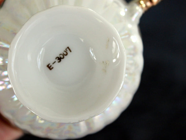 c1950s Japanese Tea Cup, Pearlized Teacup & Saucer, Pedestal Footing 17297 - The Vintage TeacupTeacups