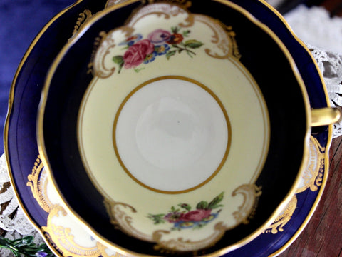 Collingwood Teacup & Saucer, English Bone China, Made in England 15867 - The Vintage TeacupTeacups