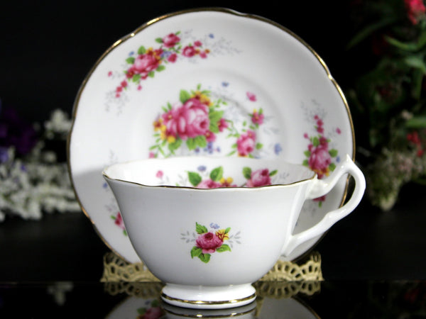 Collingwoods Teacup & Saucer, English Bone China, Pink Roses Tea Cup -J - The Vintage TeacupTeacups