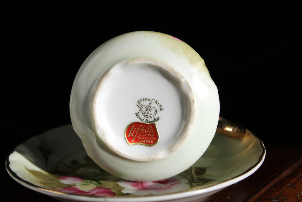 https://thevintageteacup.us/cdn/shop/products/damaged-lefton-heritage-demitasse-tea-cup-demi-teacup-and-saucer-made-in-japan-jteacupsthe-vintage-teacup-549307_1024x1024.jpg?v=1682009540