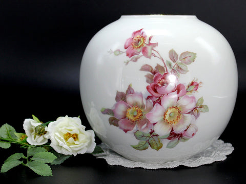Gerold Porzellan Tetjau Bavaria Vase, Pink Dogwood Roses on White, Made in Germany 14250 - The Vintage TeacupAntique & Vintage