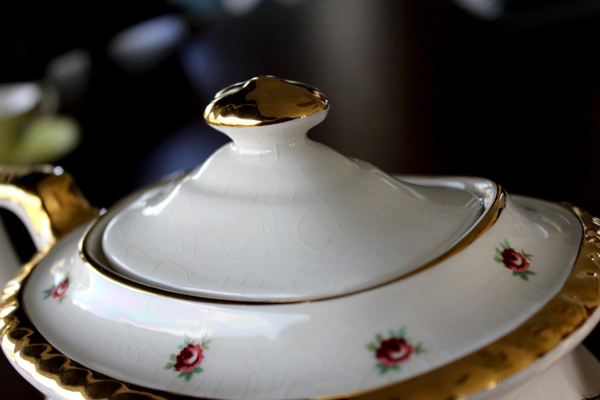 Gibson Vintage Teapot, Rosebud Chintz Tea Pot, 4 Cup Capacity