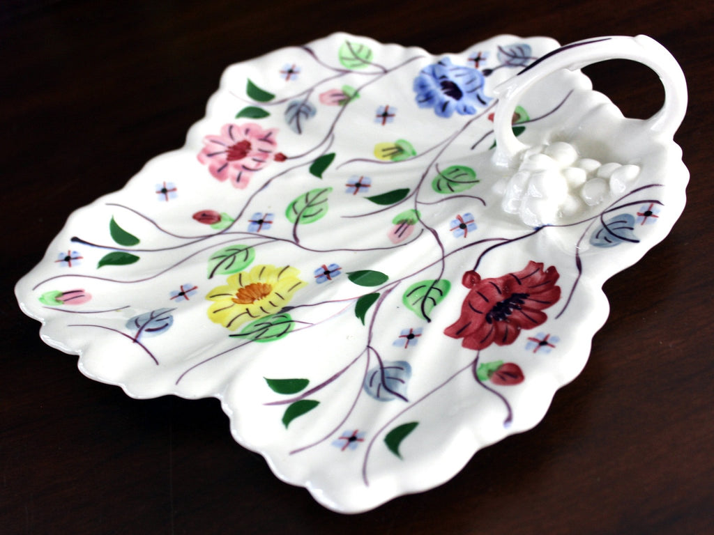 Hand Painted Serving Platter, Handled Dish, Southern Potteries USA 17768 - The Vintage TeacupAccessories
