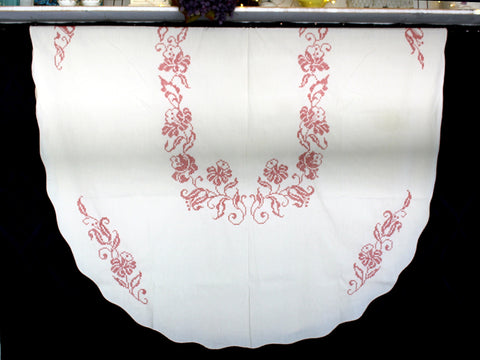 Embroidered Tablecloth, Cross Stitched Table Cloth, Oval Linen Tablecloth, Redwork Cross Stitch, Ecru Linen 18052