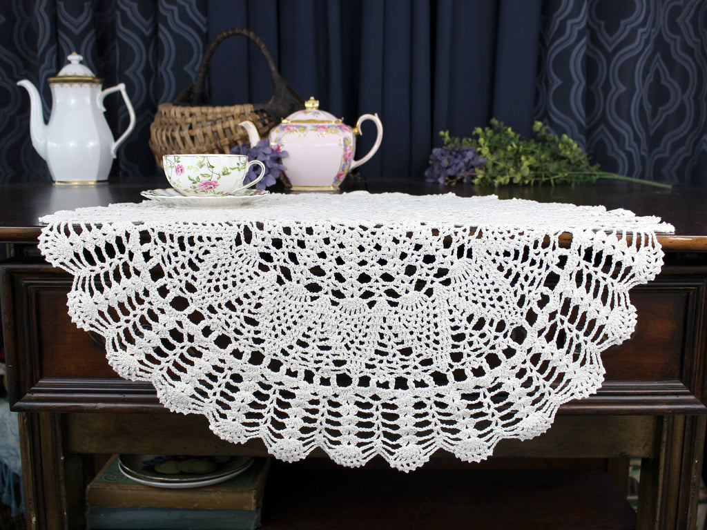 6 Vintage Crochet Doilies, White - Ecru Mix, Handmade Placemats, Doily Lot  18277