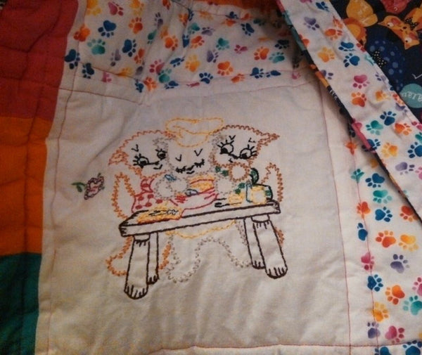 Kitten Motifs, 3955, Aunt Martha's®, Vintage Embroidery, Transfer Pattern, Hot Iron Transfers, Three Kittens - The Vintage TeacupHot Iron Transfers