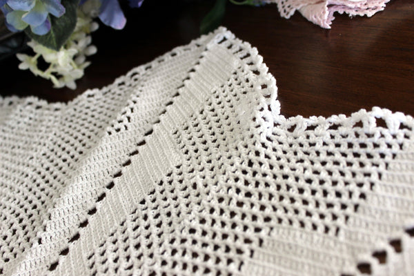 Large Crochet Topper, Large Crocheted Centerpiece, White Table Cover 13523 - The Vintage TeacupDoilies