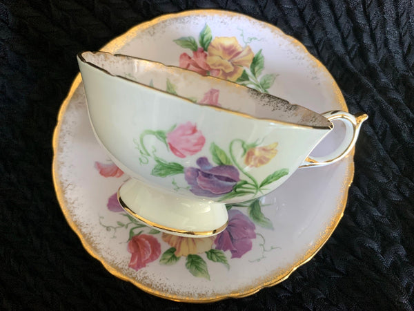 Paragon Pastel Pink Teacup & Saucer, Sweet Pea English Bone China Tea Cup -J - The Vintage TeacupTeacups