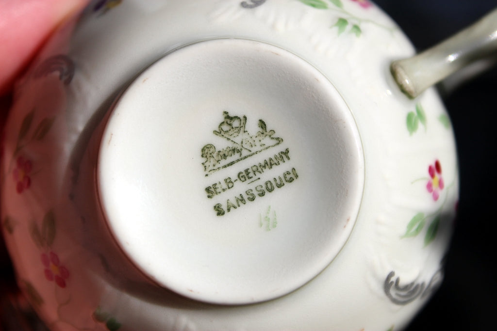 https://thevintageteacup.us/cdn/shop/products/rosenthal-partial-dessert-set-demitasse-cups-saucers-side-plates-selb-germany-jteacupsthe-vintage-teacup-902373_1024x1024.jpg?v=1682009850