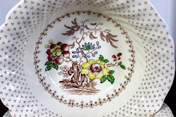 Royal Doulton, 2 Grantham Vegetable Bowls, Made in England 14838 - The Vintage TeacupAccessories