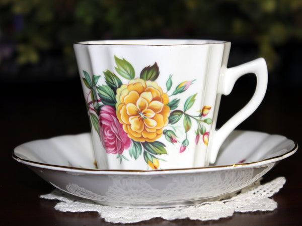 Royal Imperial Tea Cup and Saucer, English Bone China Teacup 17699 - The Vintage TeacupTeacups