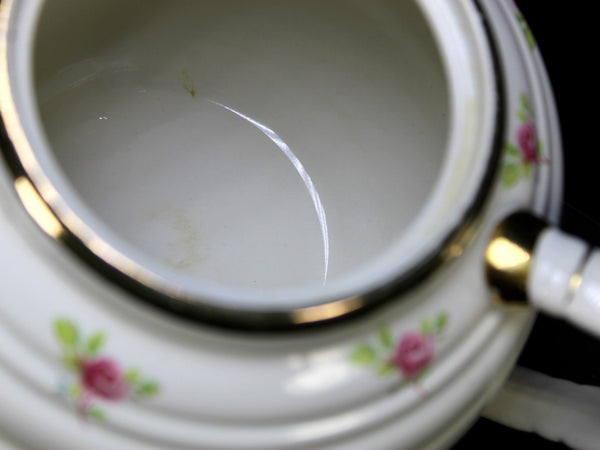 Sadler Chintz Teapot, Ditsy Rose, 4 Cup, Beehive Shaped, Transferware Tea Pot -J - The Vintage TeacupTeapots