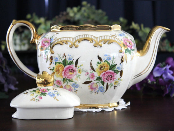 Sadler Cube Teapot, Cabbage Roses Transferware, 1930s Sadler Tea Pot 17819 - The Vintage TeacupTeapots