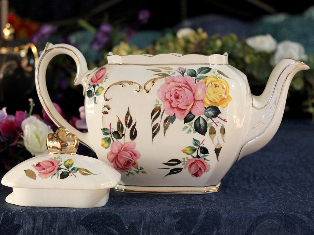 Pink Cube Sadler Tea Pot, Full 4 Cup Capacity, Cubed Teapot 18240 – The  Vintage Teacup