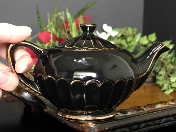 Single Serve Sadler Teapot, Vintage Tea Pot, Black One Cup Tea Pot, English Teapots -K - The Vintage TeacupTeapots