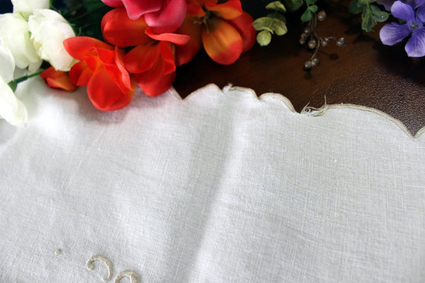 Small Embroidered Tablecloth, Linen Card Table Cloth, Cut Work, Bonze Embroidery 16726 - The Vintage TeacupTablecloths