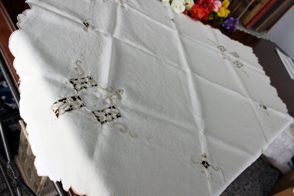 Small Embroidered Tablecloth, Linen Card Table Cloth, Cut Work, Bonze Embroidery 16726 - The Vintage TeacupTablecloths