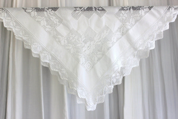 Small Tablecloth, Wedding White, Vintage Linen Embroidered and Filet Crocheted Windows 17067 - The Vintage TeacupTablecloths
