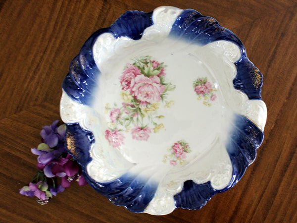 T L bavaria 10" Serving Bowl, Pearlized, Hand Finished Roses 15456 - The Vintage TeacupAccessories