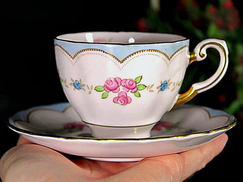 https://thevintageteacup.us/cdn/shop/products/tuscan-demitasse-teacup-pink-tea-cup-and-saucer-made-in-england-18114teacupsthe-vintage-teacup-732856_large.jpg?v=1682010074